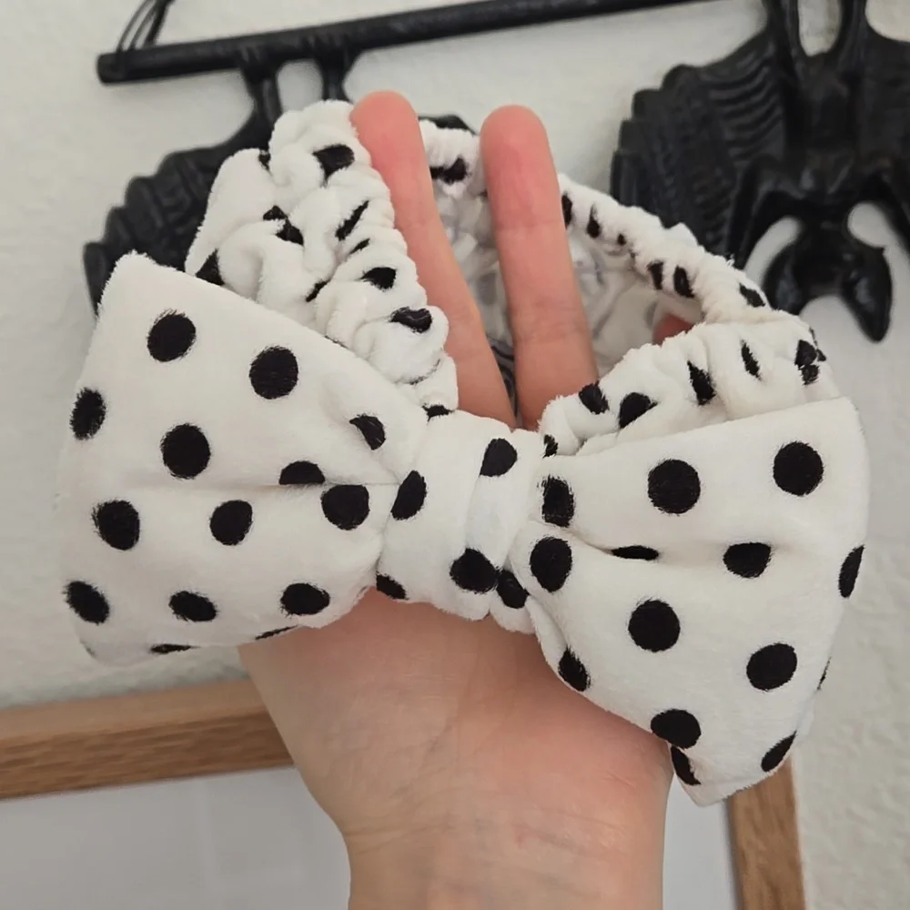 Vintage Cosmetic Company Polka Dot Soft Women's Headband, NWOT